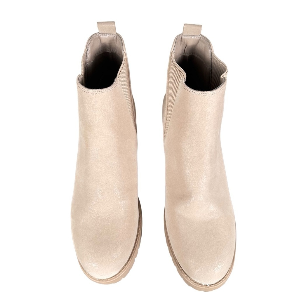 ALTAR’D STATE Nubuck Block Heeled Chelsea Boots in neutral beige - Picture 5 of 9